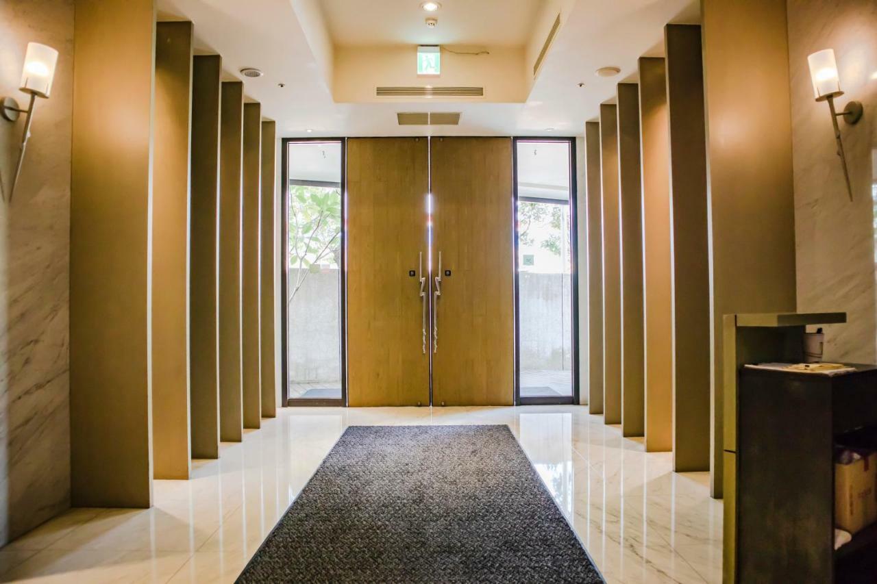 ホテル レ スイーツ グランディ 台北市 エクステリア 写真